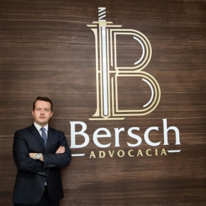 Dr. João Gustavo Bersch